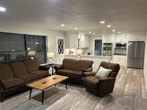 The Nestled Nook