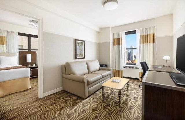 The New Yorker Hotel | 2 Double Beds | Positioned for Tourists Near Attractions