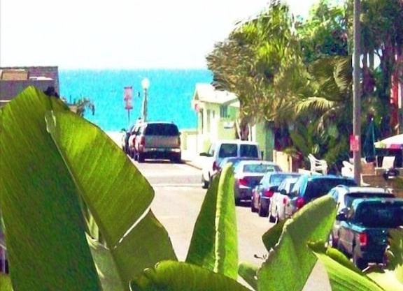 the Newport Family Peninsula Beach House