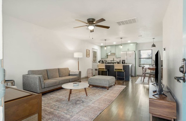 The Okla - Newly Renovated House Great Location