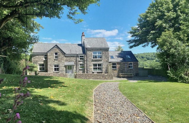 The Old Farmhouse welcomes guests looking for a luxurious, and laid-back escape!