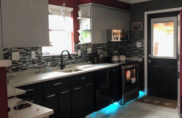 The Overlook, a charming Temple Hills get away.