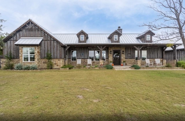 The Ranch House at Camp Hideaway Fredericksburg