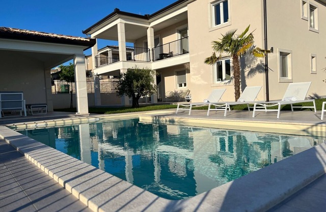 The RaRa House - Dream home with pool and close to the golf course