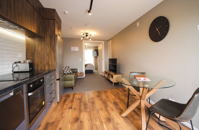 The Residence - One bedroom Apartment - Sky Tv nFitzroy