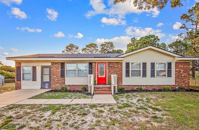 The Rested Nest: 3Bdr Home Near Cape Fear Medical