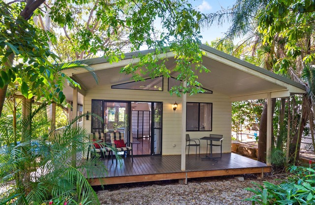 The Sanctuary ~ Self-Contained Studio ~ Bardon