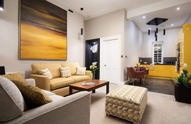 THE SCOTT APARTMENT - stylishly restored Grade II listed townhouse apartment