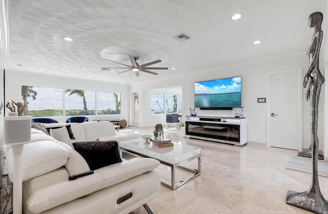 The Shelborne Ocean Front Three Bedroom Residence