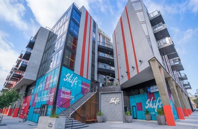 The Shift: Charming 1-Bedroom Apt w/AC & Fitness Room in Delightful San Diego