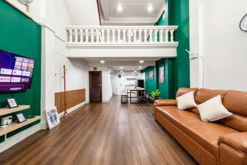 The Sleepyard Sathorn 11