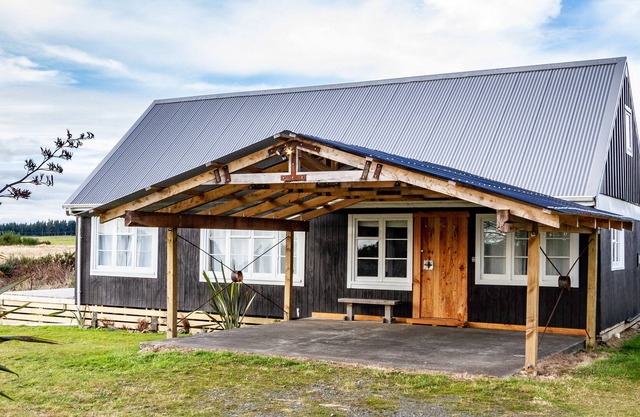The Snow House - National Park Holiday Home