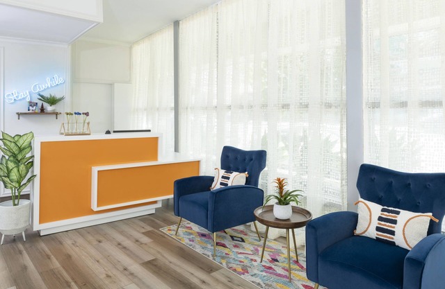 The Sojourn Los Angeles - Sherman Oaks