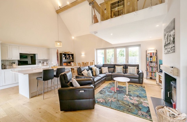 The Stables - Fernhurst - a country house that sleeps 6 guests in 3 bedrooms