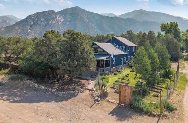 The Stargazer’s Home A 5BR Mountain Sanctuary with Garden Oasis