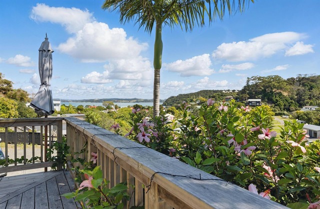 The Sunshine House 🌞 Spacious & family friendly!
