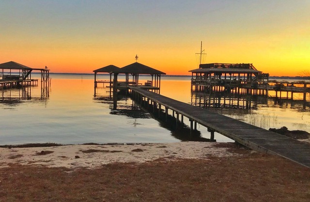 The Sweet Retreat is the place to relax and enjoy the view!