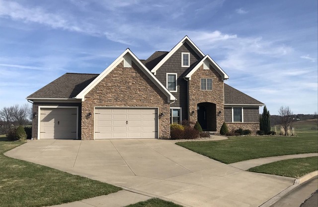 The Villa at Black Gold | Golf Getaway | Amish Country Getaway