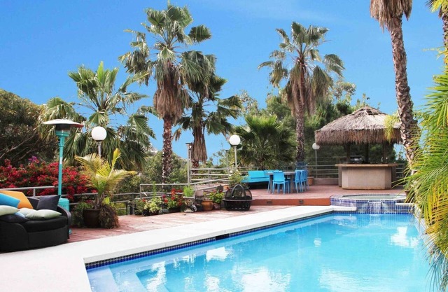 The Villa of 100 Games: Idyllic secluded mountain villa w/pool & spa