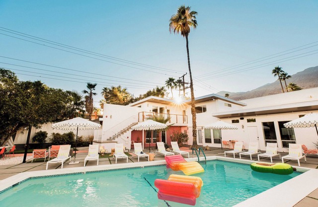 The Wesley by AvantStay | Private Boutique Hotel in the Heart of Palm Springs