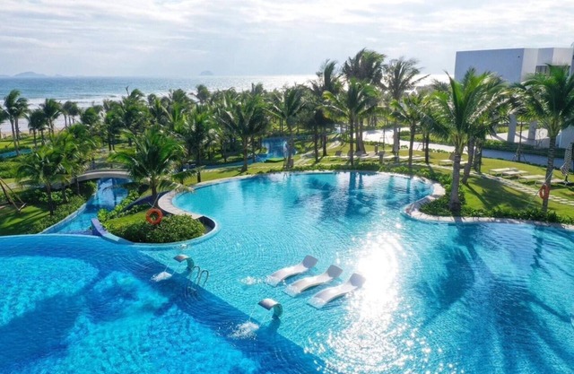 The Western Seaview Cam Ranh Condotel