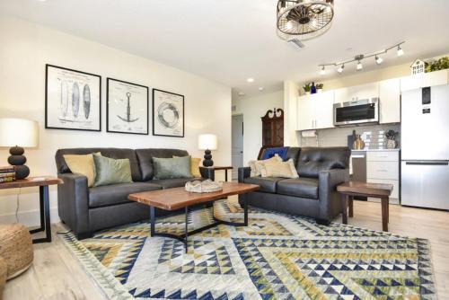 The White House on Flagler Beach - All