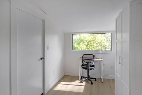 The Willow Suite Near DT & Hospital