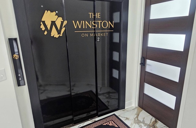 The Winston on Market - Private Luxury Rental Space