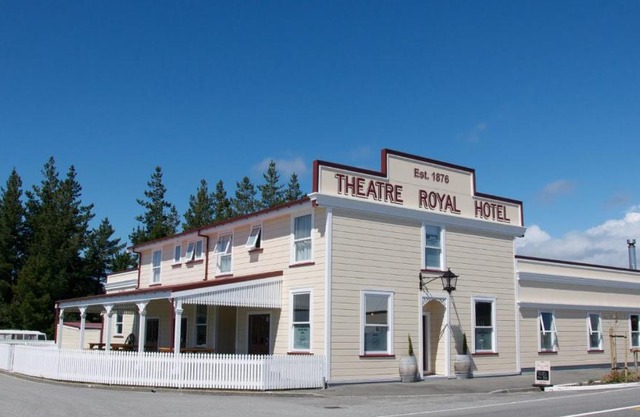 Theatre Royal Hotel