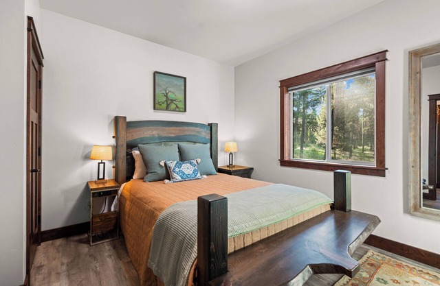 This cabin is a 2 bedroom(s), 1 bathrooms, located in Libby, MT.