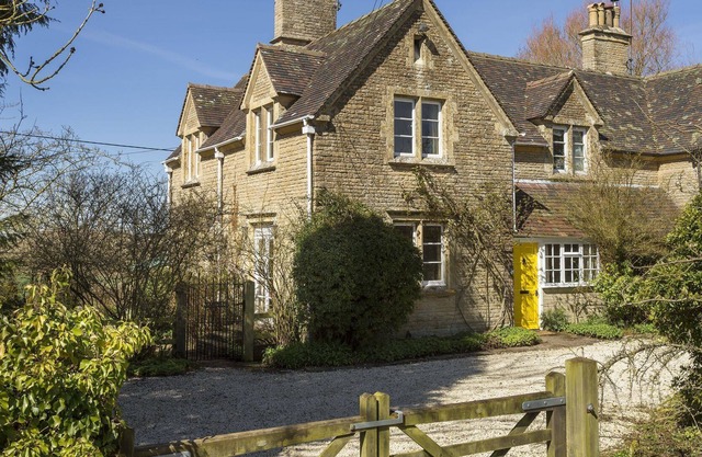 This lovely cottage is spacious, well situated and very comfortable.