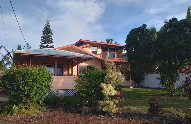 This Two story Ocean View located in Kalapana Seaview Estate