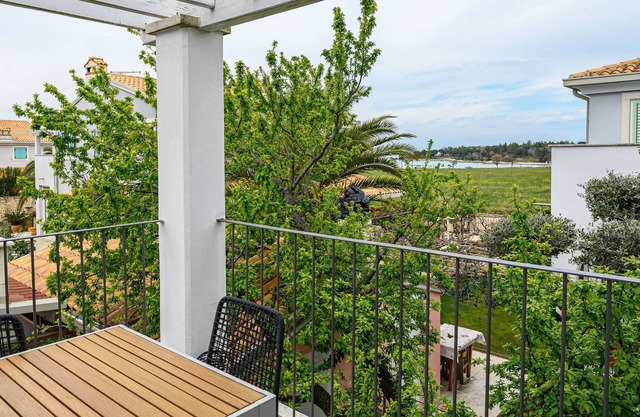 Three bedroom apartment near the sea with sea view - Tramontana