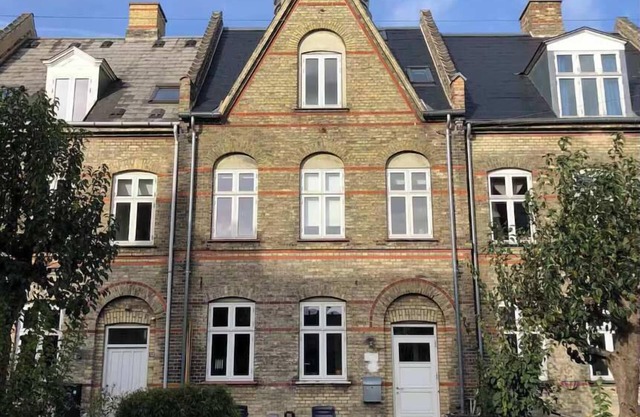 Three Story House - In iconic "Carlsberg Byen"