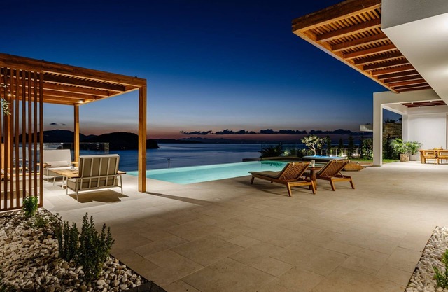 Thrilling Zakynthos Villa | Villa Galadriel | 2 Bedrooms | Breathtaking Sea.