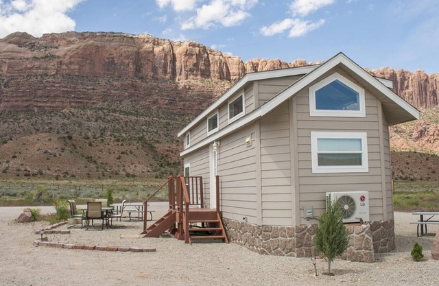 Tiny Home #8 - Tiny Home #8 FunStays Tiny Home