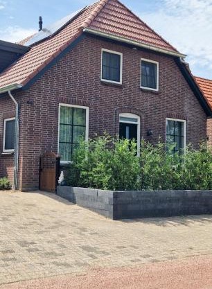 'tNest Middelaar