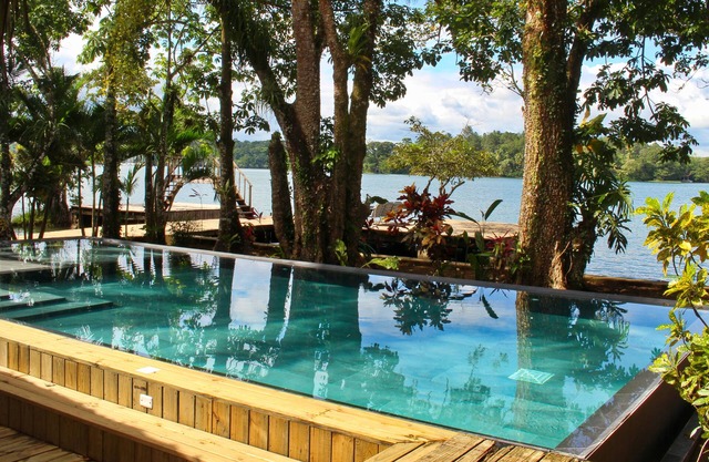 ☀Tom's Paradise: River Front View, Private Pool, A/C + Free Breakfast