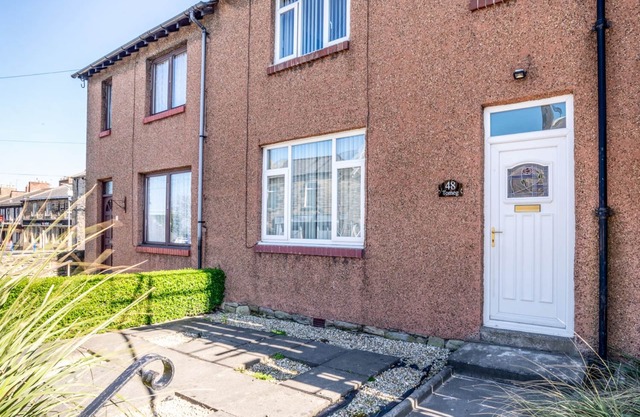 TOMEG, pet friendly, with a garden in Amble