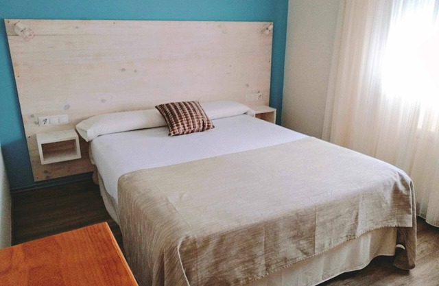 Top floor apartment 2 bedrooms