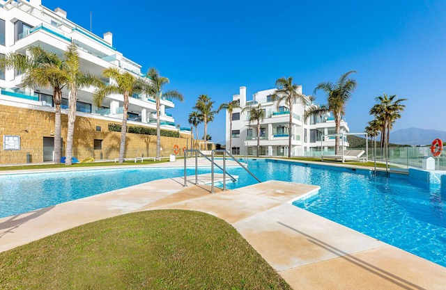 Top-Floor Apartment | Unmatched Sea Views & Pool - by Mediterra Rentals