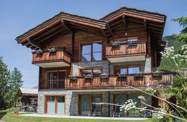 Top holiday apartment Monte Rosa (SkiIn/SkiOut)