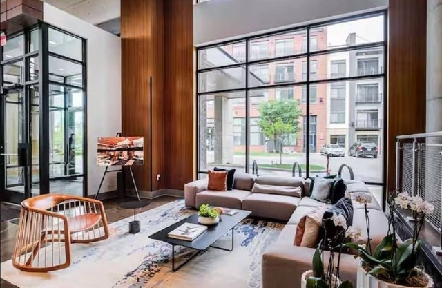 Top Level Modern Luxury Apt in Washington DC