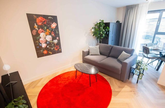 Top-notch 1BR Serviced Apartment (KS71-T)