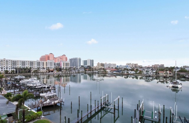 Townhome on the water w/Private Entrance - Minimal impact from Helene or Milton