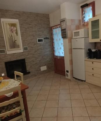 tra mare e monti -toirano intero appartamento