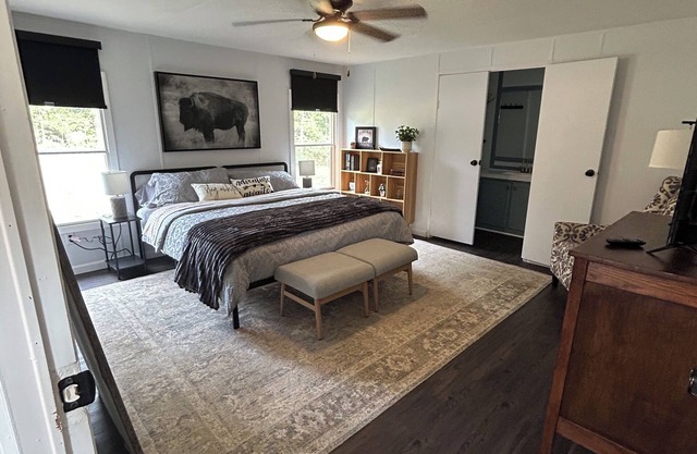 Trade City Lights for Starry Nights!- hike by day and stargaze by night