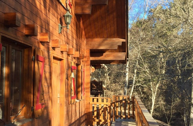 Traditional chalet (sleeps 4)