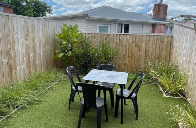 Tranquil 2BR House on Te Kanawa Crescent