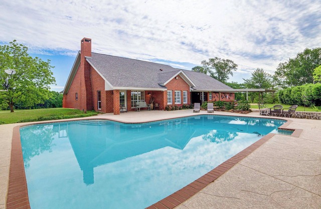 Tranquil Family Retreat: 4 Mi to Dtwn Winnsboro!